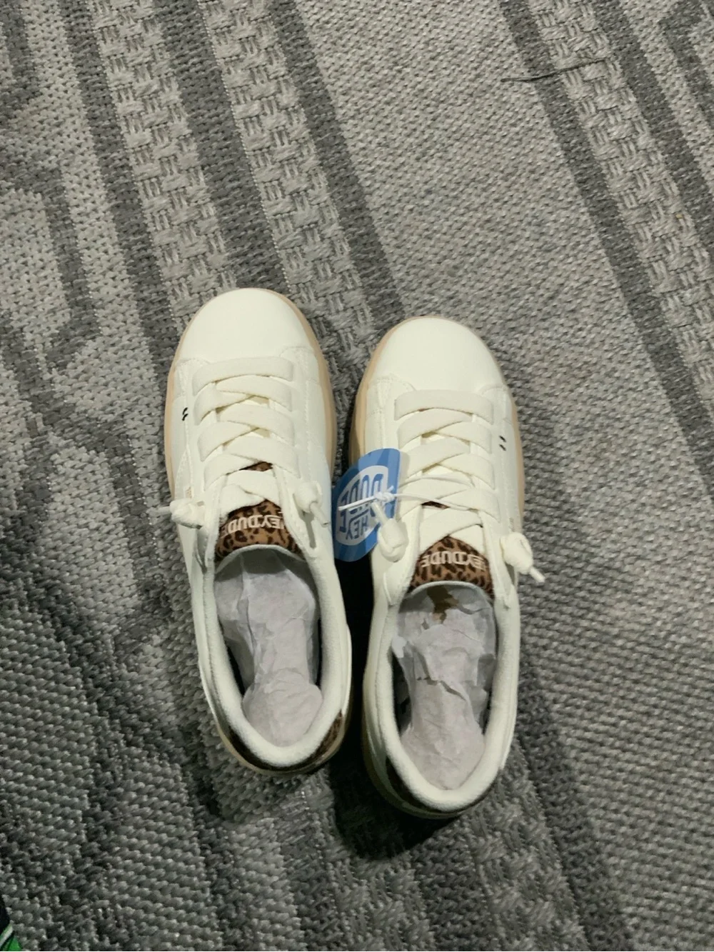 HEYDUDE Karina Duo Classic Women’s Sneakers White Leopard Size 8 NWT
